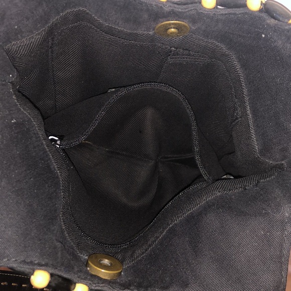 100% wood nine west purse - Picture 5 of 8